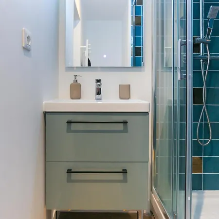 Coeur Tv Wifi Parking Lave Linge *