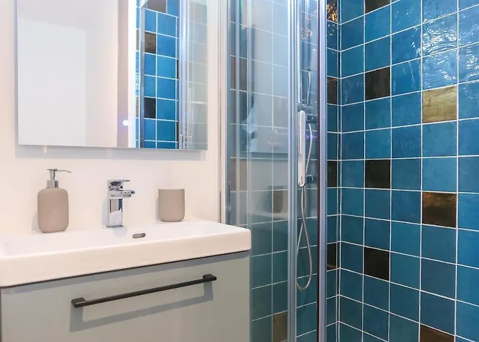 Appartement Coeur Tv Wifi Parking Lave Linge *